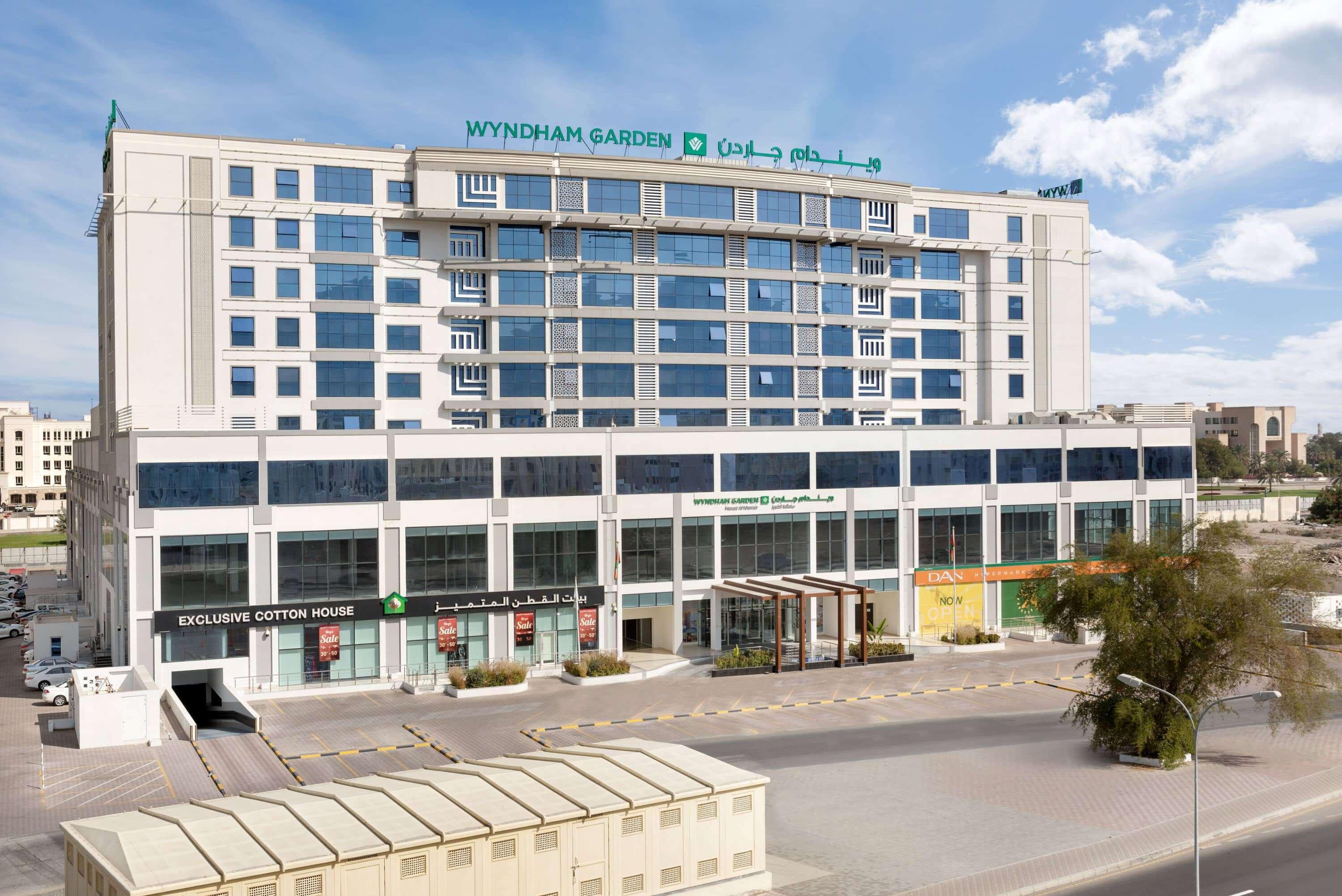 Hotel Wyndham Garden Muscat Al Khuwair Exterior foto